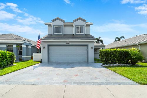 8950 Lake Park Cir N, Davie, FL, 33328-7002 | Card Image