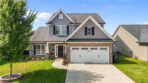 1435 Land Grove Dr, Kernersville, NC, 27284-0117 | Card Image