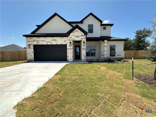 813 Golden Eagle Cv, Salado, TX, 76571-6681 | Card Image