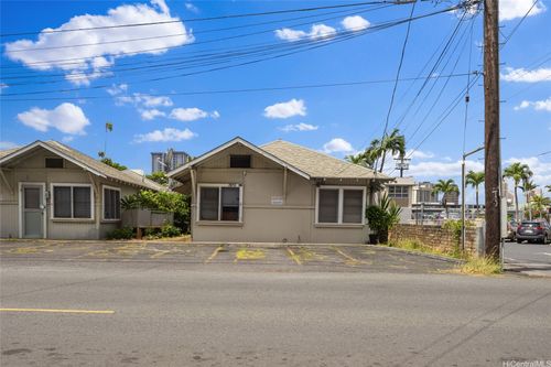 2013 Young St, Honolulu, HI, 96826-2240 | Card Image