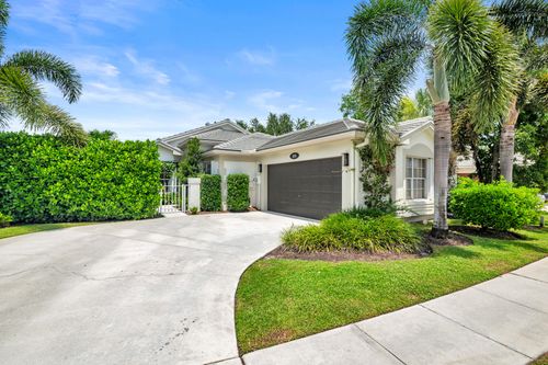 1839 S Club Dr, Wellington, FL, 33414-9072 | Card Image