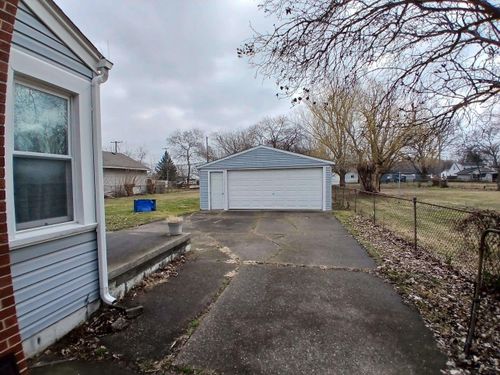 24894 Marigold Avenue, Warren, MI, 48089 | Card Image