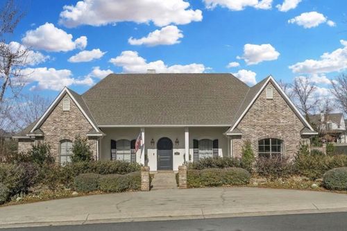 1056 Saint Francis Way, Shreveport, LA, 71106-5500 | Card Image