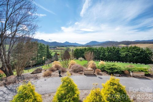 25 New Morning Pl, Leicester, NC, 28748-8425 | Card Image