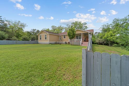 202 Sweed St, Brenham, TX, 77833-6202 | Card Image