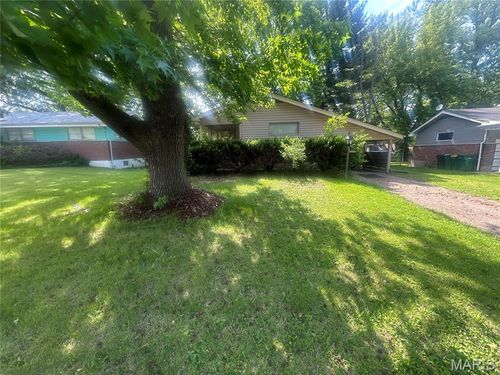 9919 Lanier Dr, Saint Louis, MO, 63136-5430 | Card Image