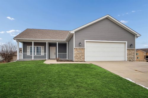 4411 Ne Briarwood Dr, Ankeny, IA, 50021-6818 | Card Image