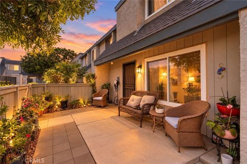 5-9801 Camden Mdws, Garden Grove, CA, 92844-3001 | Card Image