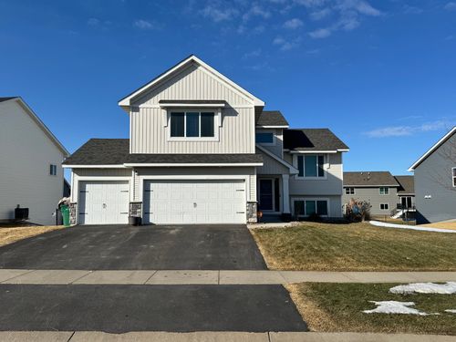 17821 Essex Ln, Lakeville, MN, 55044-4825 | Card Image