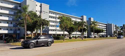 apt-307-1425 Atlantic Shores Blvd, Hallandale Beach, FL, 33009-3743 | Card Image
