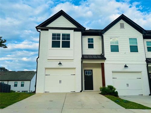 124 Auburn Run Ln, Auburn, GA, 30011-5205 | Card Image