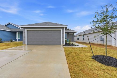 511 Paris Street, Maxwell, TX, 78656 | Card Image