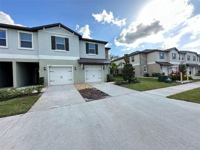 30822 Veridian Way, Townhouse with 3 bedrooms, 2 bathrooms and null parking in Wesley Chapel FL | Image 3