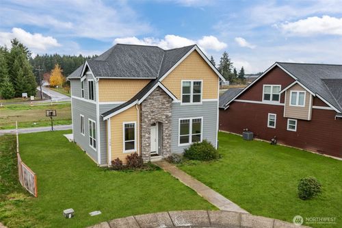 708 Miller St, Winlock, WA, 98596-8900 | Card Image