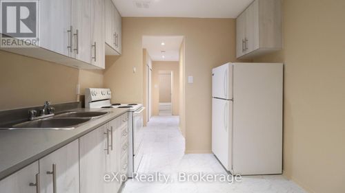 205-84 2nd St, Orangeville, ON, L9W2C3 | Card Image