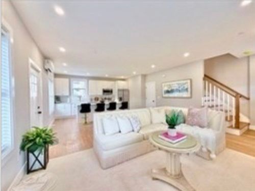 3-20 Broad St, Medway, MA, 02053-1102 | Card Image