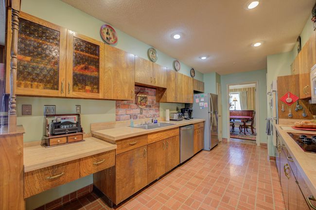 2011 Kirby Pkwy, House other with 3 bedrooms, 2 bathrooms and null parking in Memphis TN | Image 9