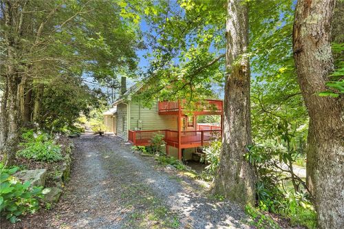 188 Holly Ln, Blowing Rock, NC, 28605-9500 | Card Image