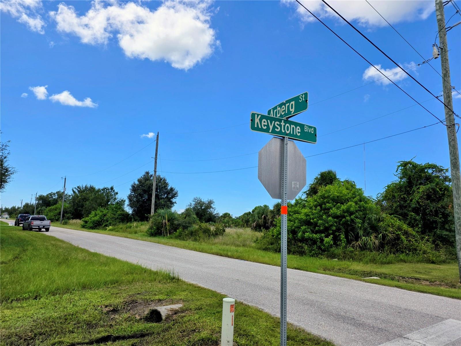 Land in PORT CHARLOTTE 5