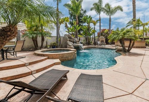 1749 Skimmer Ct, Carlsbad, CA, 92011-3609 | Card Image