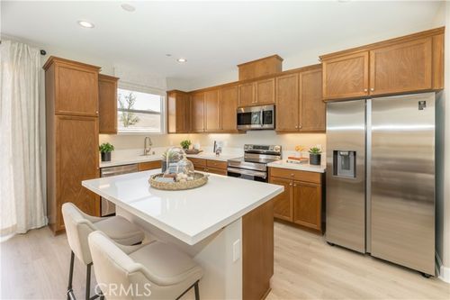 1069 Legacy Ln, San Luis Obispo, CA, 93405-1482 | Card Image