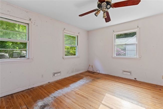 39 Scotch Ln, House other with 3 bedrooms, 2 bathrooms and null parking in Irondequoit NY | Image 21