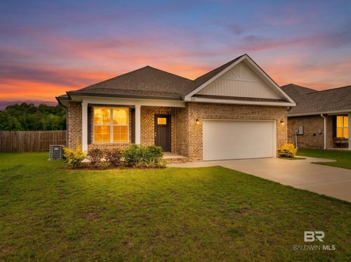 390 Wickman Ave, Gulf Shores, AL, 36542-5528 | Card Image