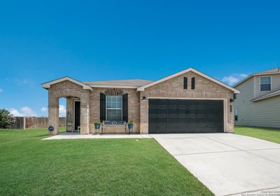 24226 Bitter Crimson, House other with 3 bedrooms, 2 bathrooms and null parking in San Antonio TX | Image 2