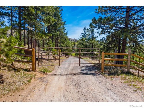 1899 Spring Valley Rd, Bellvue, CO, 80512-6084 | Card Image