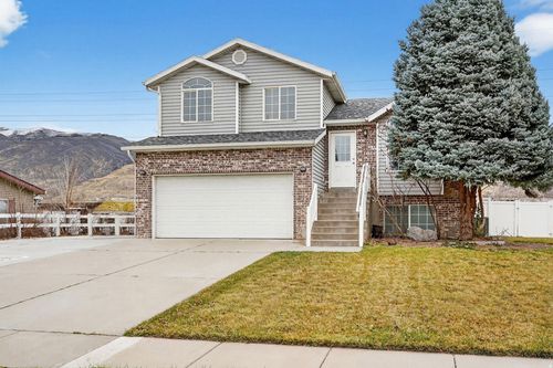 1520 N 550 W, West Bountiful, UT, 84087-1258 | Card Image