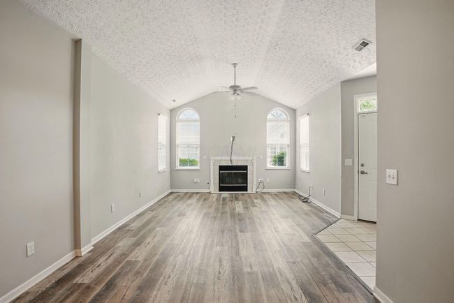6214 Brickside Dr, Condo with 2 bedrooms, 2 bathrooms and null parking in New Albany OH | Image 16
