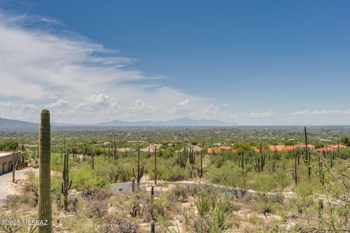 42-10215 E Sabino Estates Drive, Tucson, AZ, 85749 | Card Image