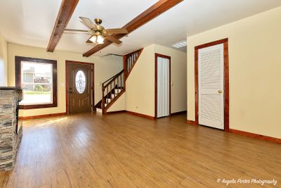 338 Maplewood Drive, House other with 7 bedrooms, 2 bathrooms and 8 parking in Antioch IL | Image 2