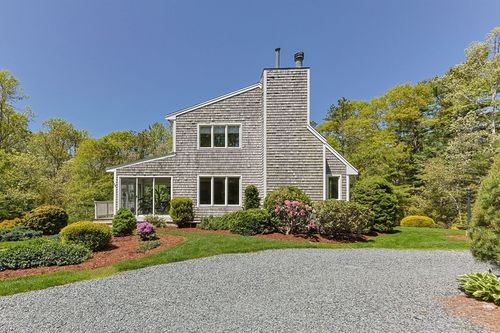 17 Claus Way, Marstons Mills, MA, 02648-1777 | Card Image