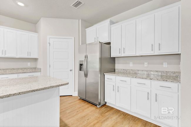 Kitchen | Image 9