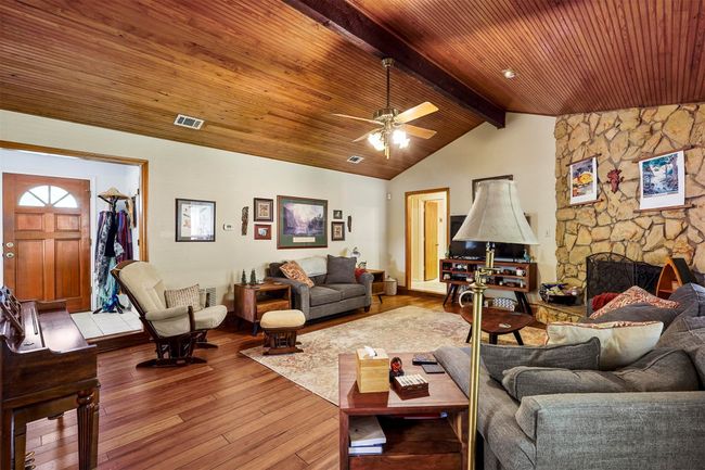 817 Braswell St, House other with 3 bedrooms, 2 bathrooms and null parking in Cedar Hill TX | Image 9