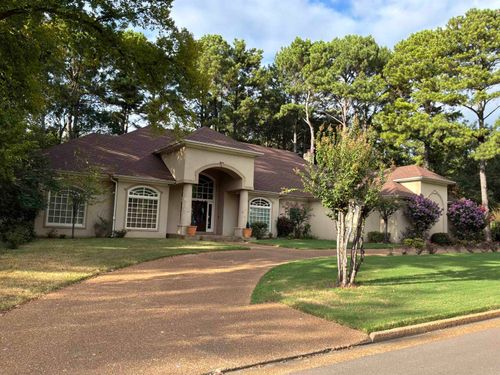 8962 Doe Trail Cv S, Cordova, TN, 38018-7607 | Card Image
