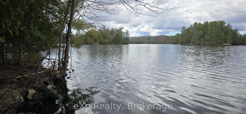 40 Sharon Park Dr, Mckellar, ON, P0G1C0 | Card Image
