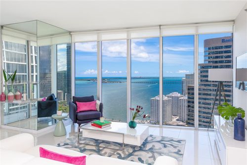 3410-485 Brickell Ave, Miami, FL, 33131-2717 | Card Image