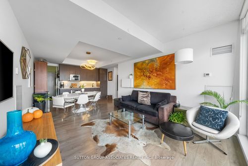 1521-297 College St, Toronto, ON, M5T0C2 | Card Image