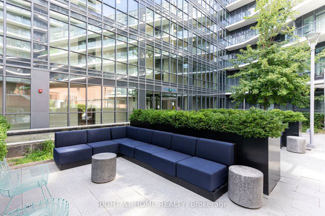 531 - 38 Iannuzzi St, Condo with 2 bedrooms, 1 bathrooms and 1 parking in Toronto ON | Image 17