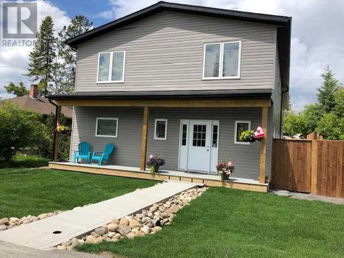 4710 4 Ave, Edson, AB, T7E1C6 | Card Image