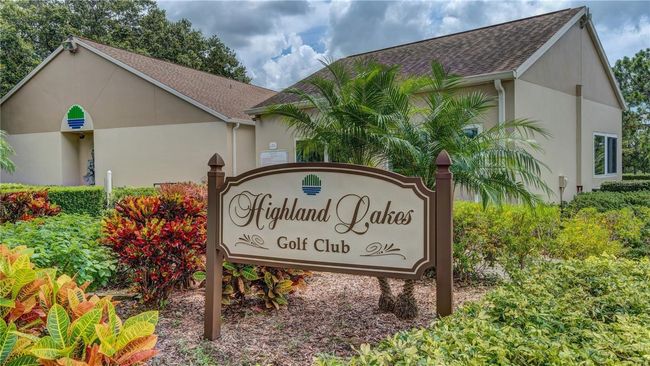 Free golf for two is just one of HL's amazing amenities~ | Image 38
