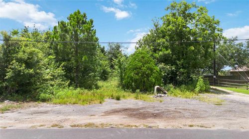 15601 Fir Rd, Santa Fe, TX, 77517-2713 | Card Image