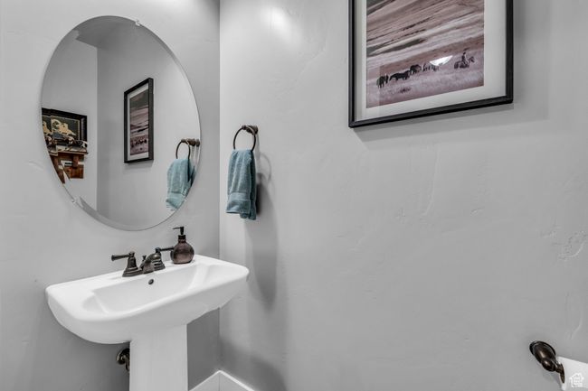 4 - 1962 Bluff Crest Rd, House other with 4 bedrooms, 3 bathrooms and 3 parking in Francis UT | Image 13