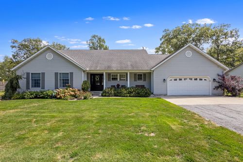 10365 Serenity Dr, Demotte, IN, 46310-8229 | Card Image