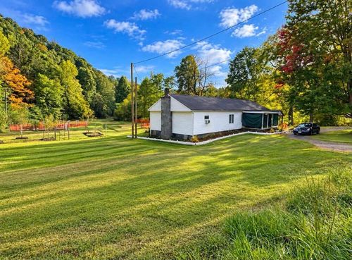 3210 Ravens Nest Branch Rd, Cedar Bluff, VA, 24609-8318 | Card Image