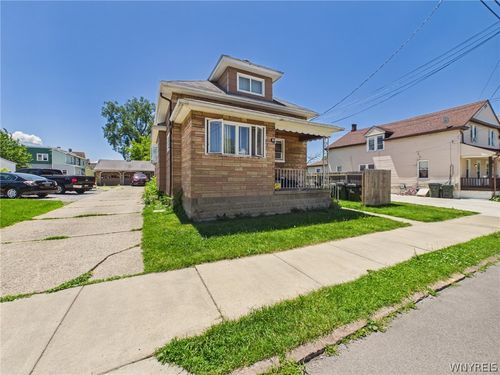 51 Laverack Ave, Lancaster, NY, 14086-1838 | Card Image