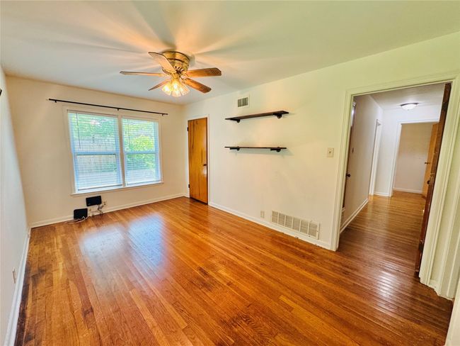 1015 W Sycamore St, House other with 3 bedrooms, 2 bathrooms and null parking in Sherman TX | Image 31