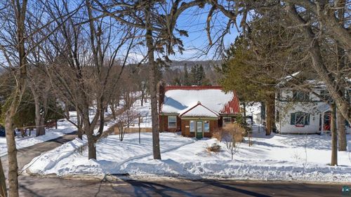 2201 Vermilion Rd, DULUTH, MN, 55803-2217 | Card Image